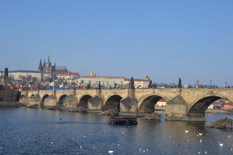 Páťáci a Ledová Praha