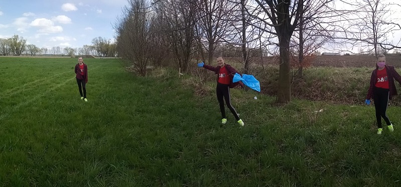 Šesťáci uklízeli místo, které mají rádi