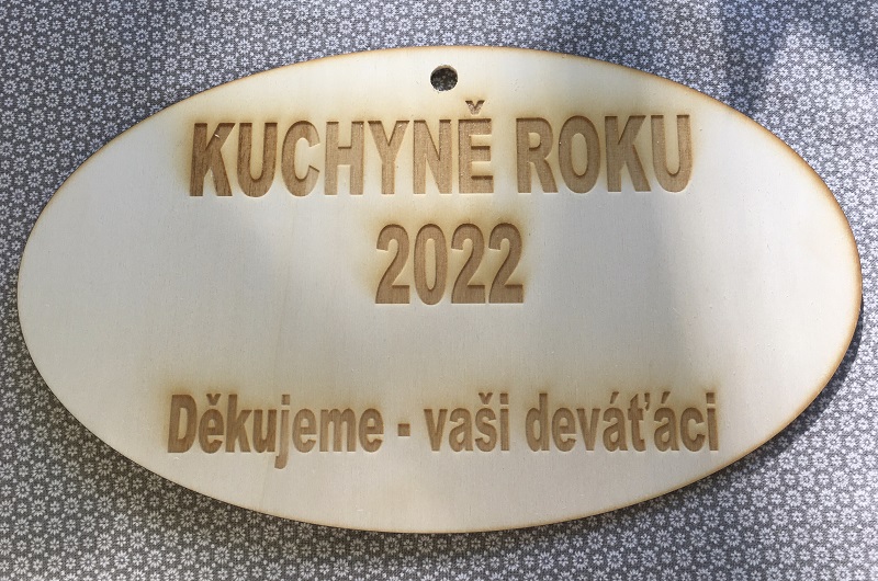 Rozloučení devítek ve školní jídelně