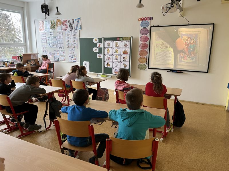 Vánoce s Žárovičkou