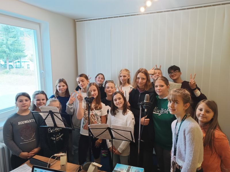 Školní pěvecký sbor v plné přípravě na advent