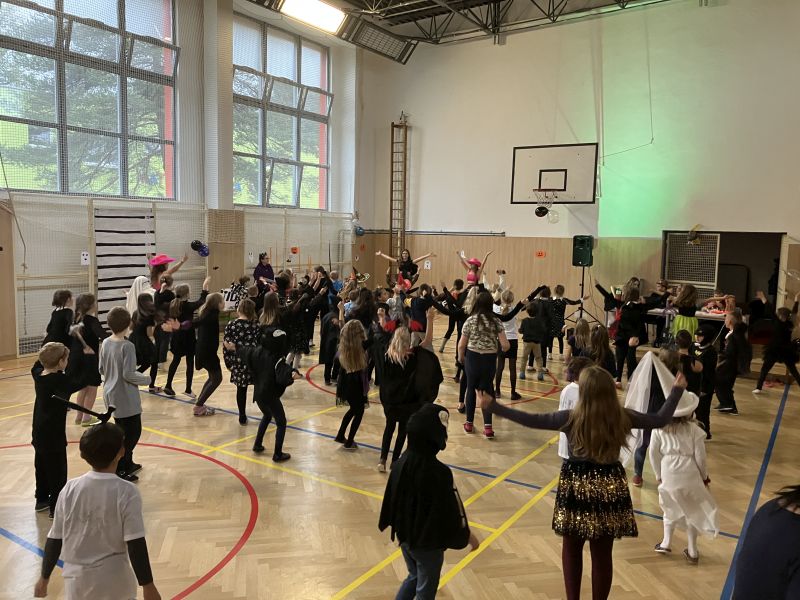 Halloweenská diskotéka